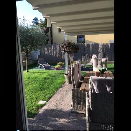 Appartamento Campagnola Con Giardino Privato E Due Camere Da Letto エクステリア 写真